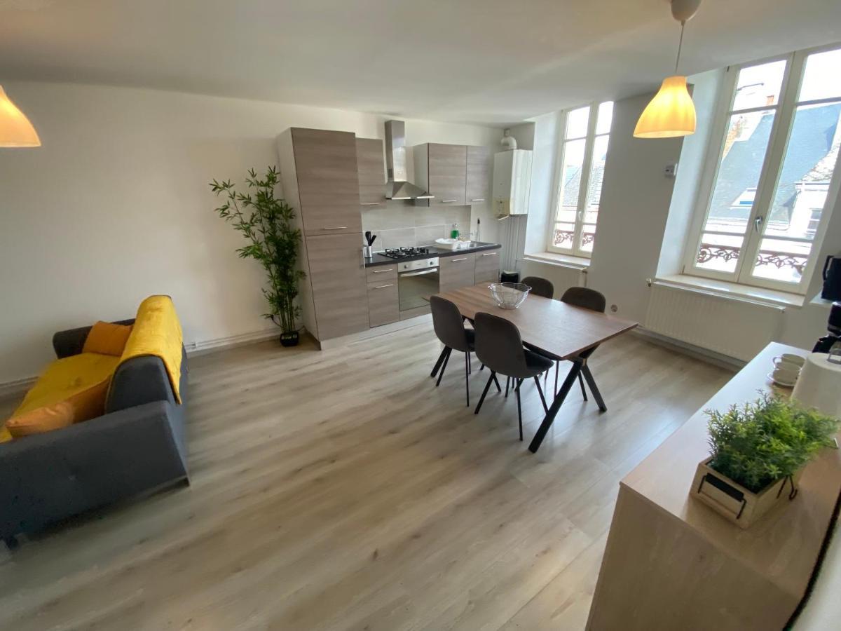 Joli Appartement Avec Parking Gratuit Sur Place 지베 외부 사진