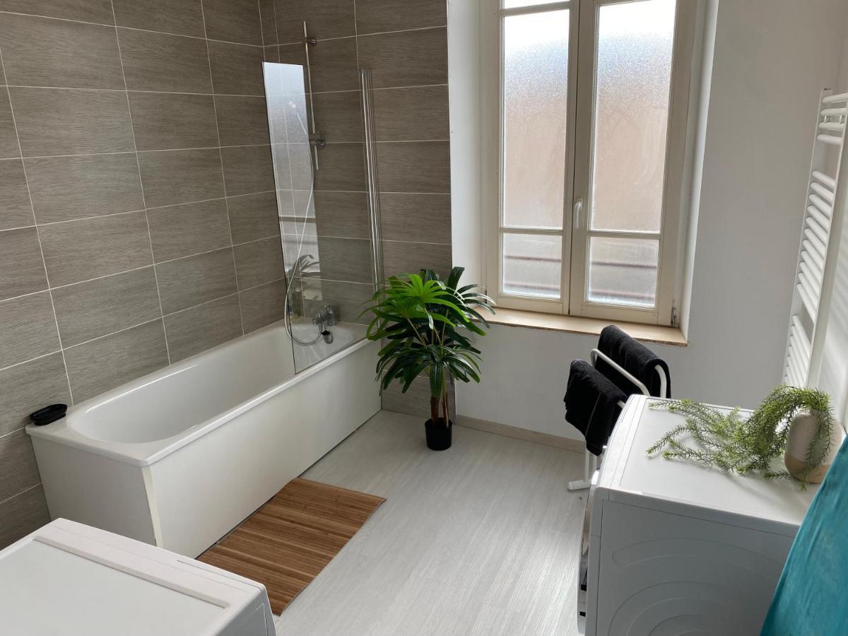 Joli Appartement Avec Parking Gratuit Sur Place 지베 외부 사진